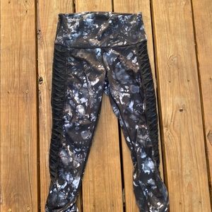 lululemon cropped leggings (6)